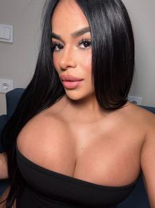 614788366: Chica busca chico en Madrid