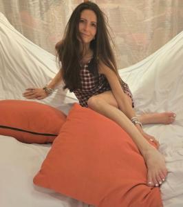 667736012: Chica busca chico en Málaga