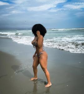 663847833: Chica busca chico en Alicante