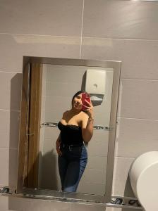 671546497: Chica busca chico en Madrid