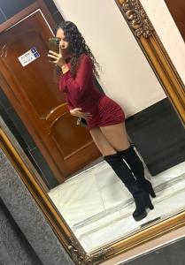 613989645: Chica busca chico en León