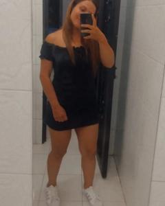 624153910: Chica busca chico en Sevilla