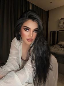 663159971: Chica busca chico en Alicante