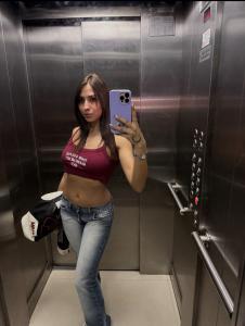 613708910: Chica busca chico en Alicante