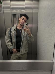 687204420: Chico busca chica en Barcelona