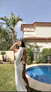 613561886: Chica busca chico en Málaga