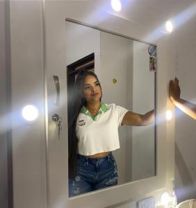 672055218: Chica busca chico en Málaga