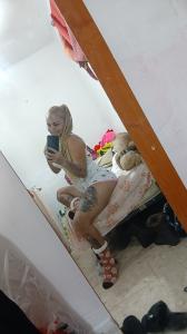 614938384: Chica busca chico en Sevilla