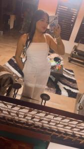 614528075: Chica busca chico en Valencia