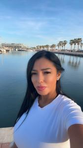 692385780: Chica busca chico en Valencia