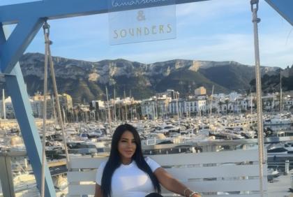 692385780: Chica busca chico en Valencia