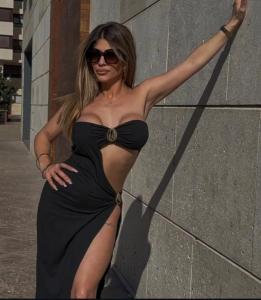 643442417: Chica busca chico en Tenerife