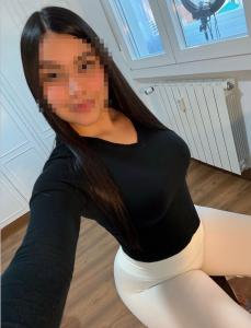 631012190: Chica busca chico en Zaragoza