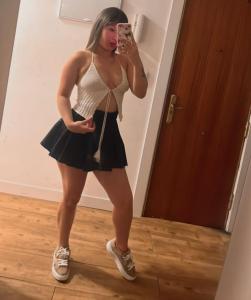 614898272: Chica busca chico en Valencia