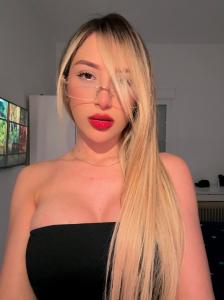 613062074: Chica busca chico en Mallorca