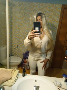 634140505: Chica busca chico en Lugo
