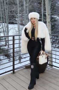 627507647: Chica busca chico en Cantabria