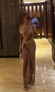 611253509: Chica busca chico en La Coruña