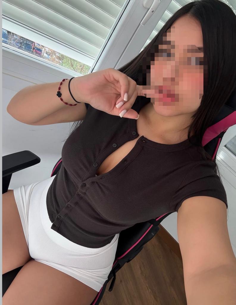 631012190: Chica busca chico en Zaragoza
