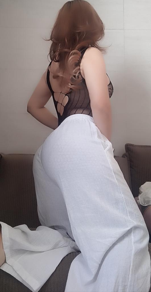 Chica busca chico en Ibiza: 