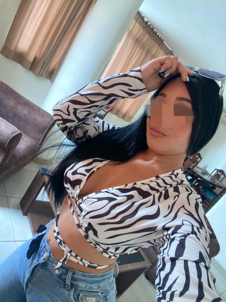 610712838: Chica busca chico en Mallorca