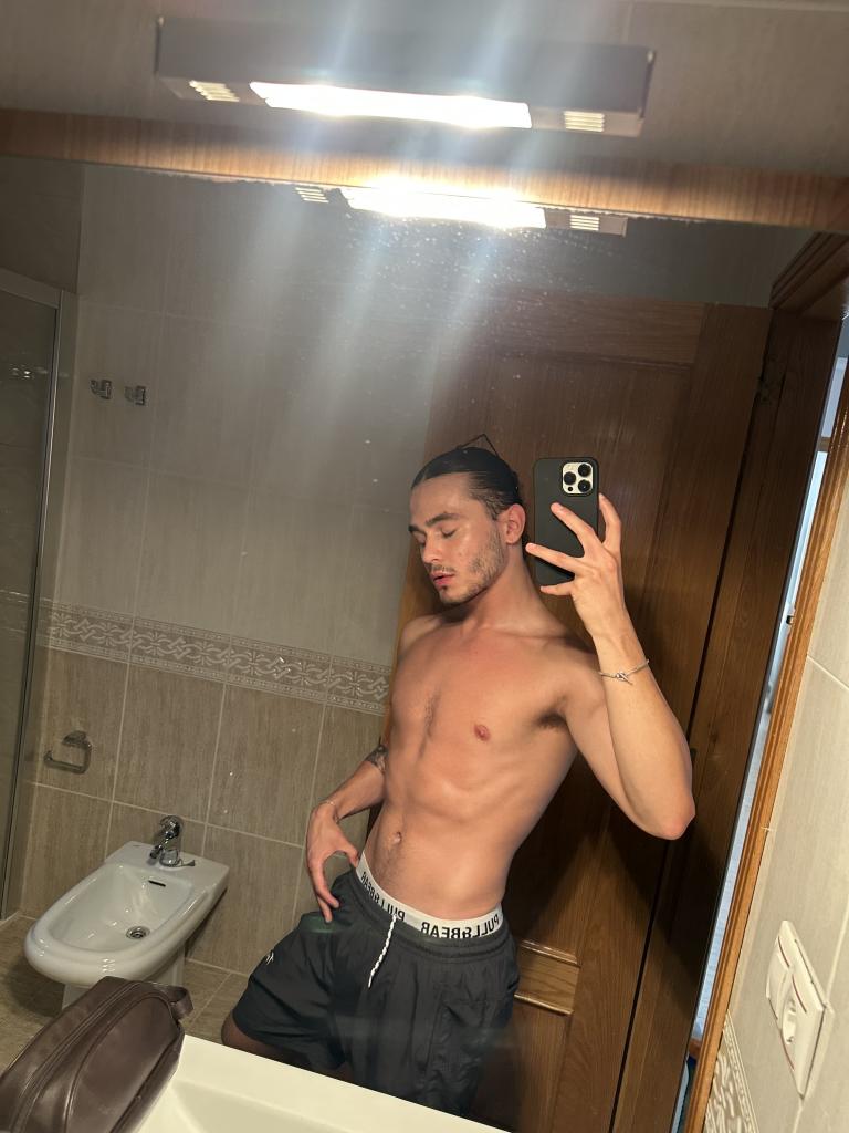 Chico busca chica en Alicante: 