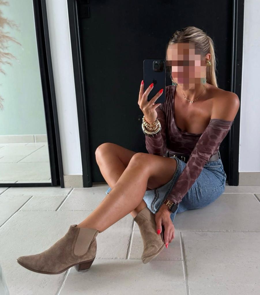 Chica busca chico en Sevilla: 