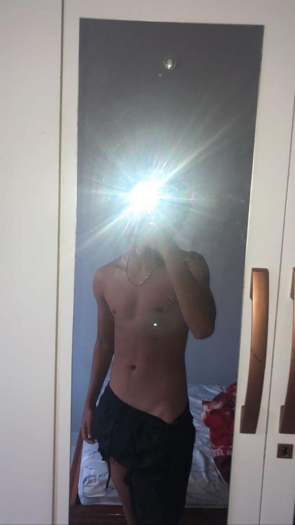 613108042: Chico busca chica en Barcelona