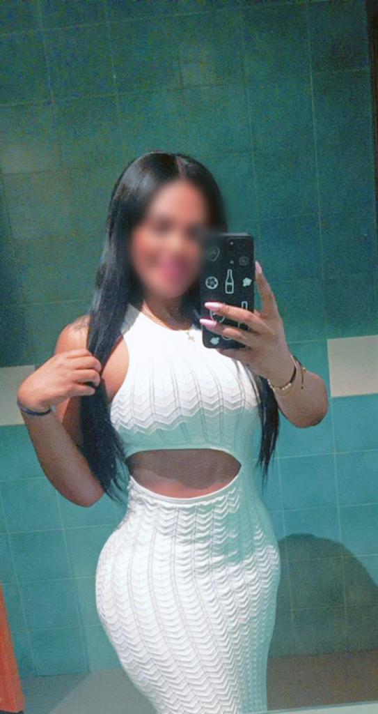 Chica busca chico en Sevilla: 