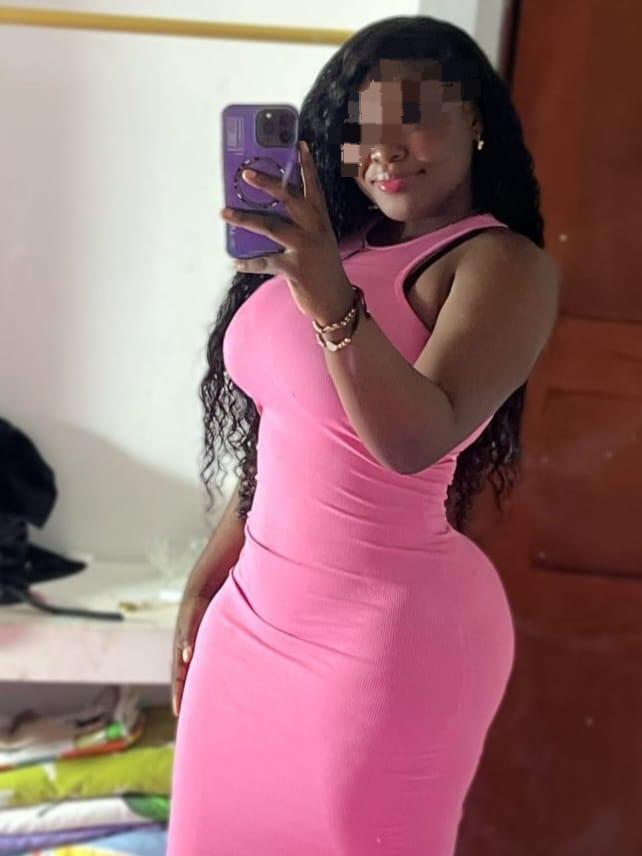 600252313: Chica busca chico en Sevilla