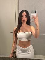 643878228: Chica busca chico en Madrid