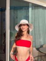 613907399: Chica busca chico en Cádiz