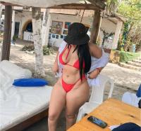 614993231: Chica busca chico en Tenerife