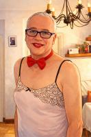 676841258: Chico busca chica en Sevilla