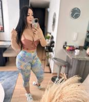 643476169: Chica busca chico en León