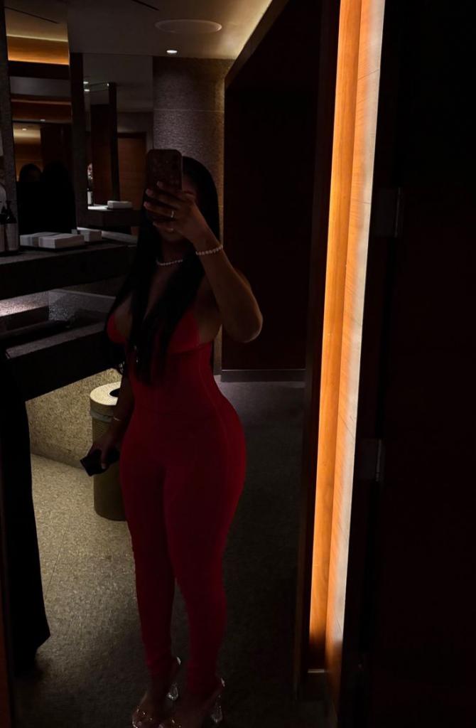 Chica busca chico en Murcia: 