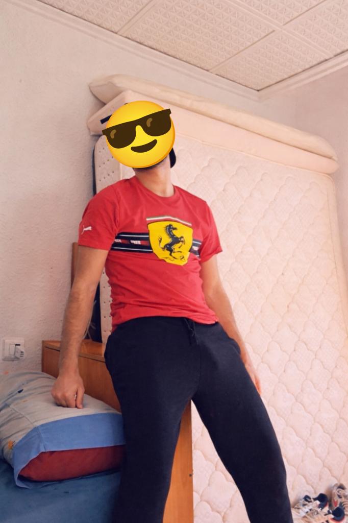 Chico busca chica en Valencia: 