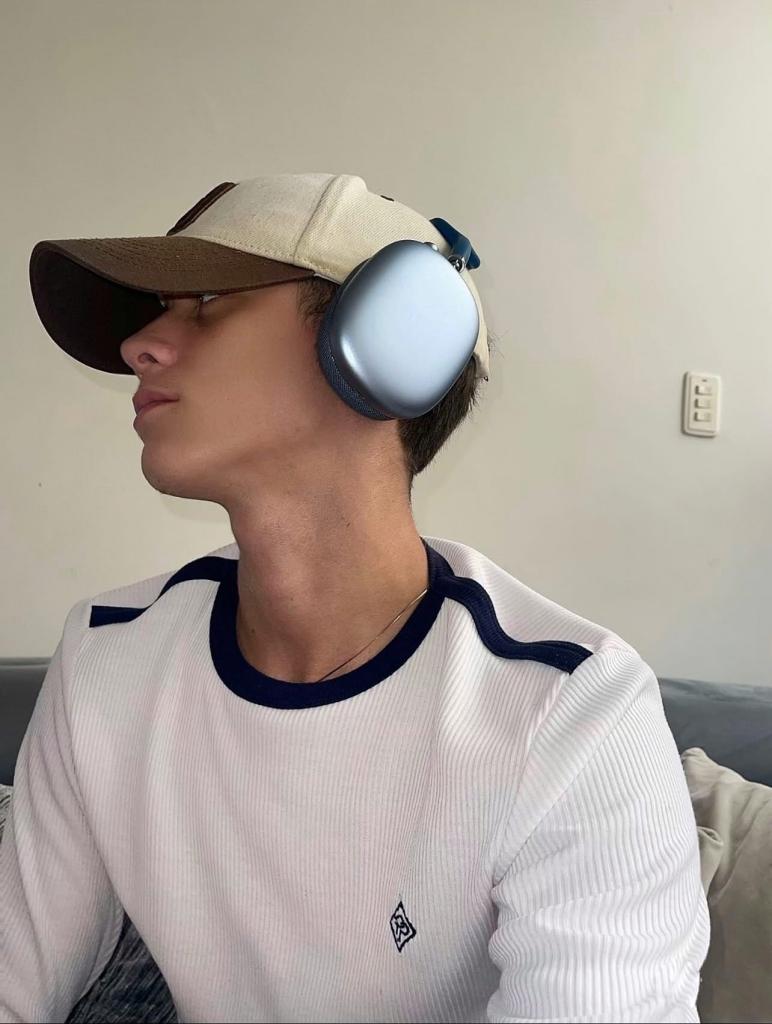 678427665: Chico busca chica en Granada