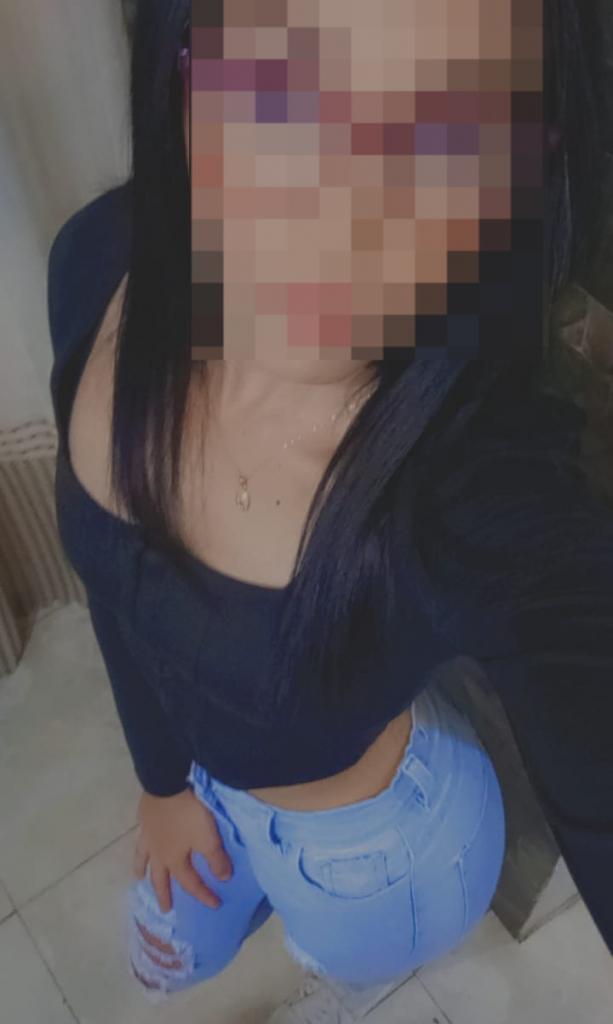 Chica busca chico en Sevilla: 