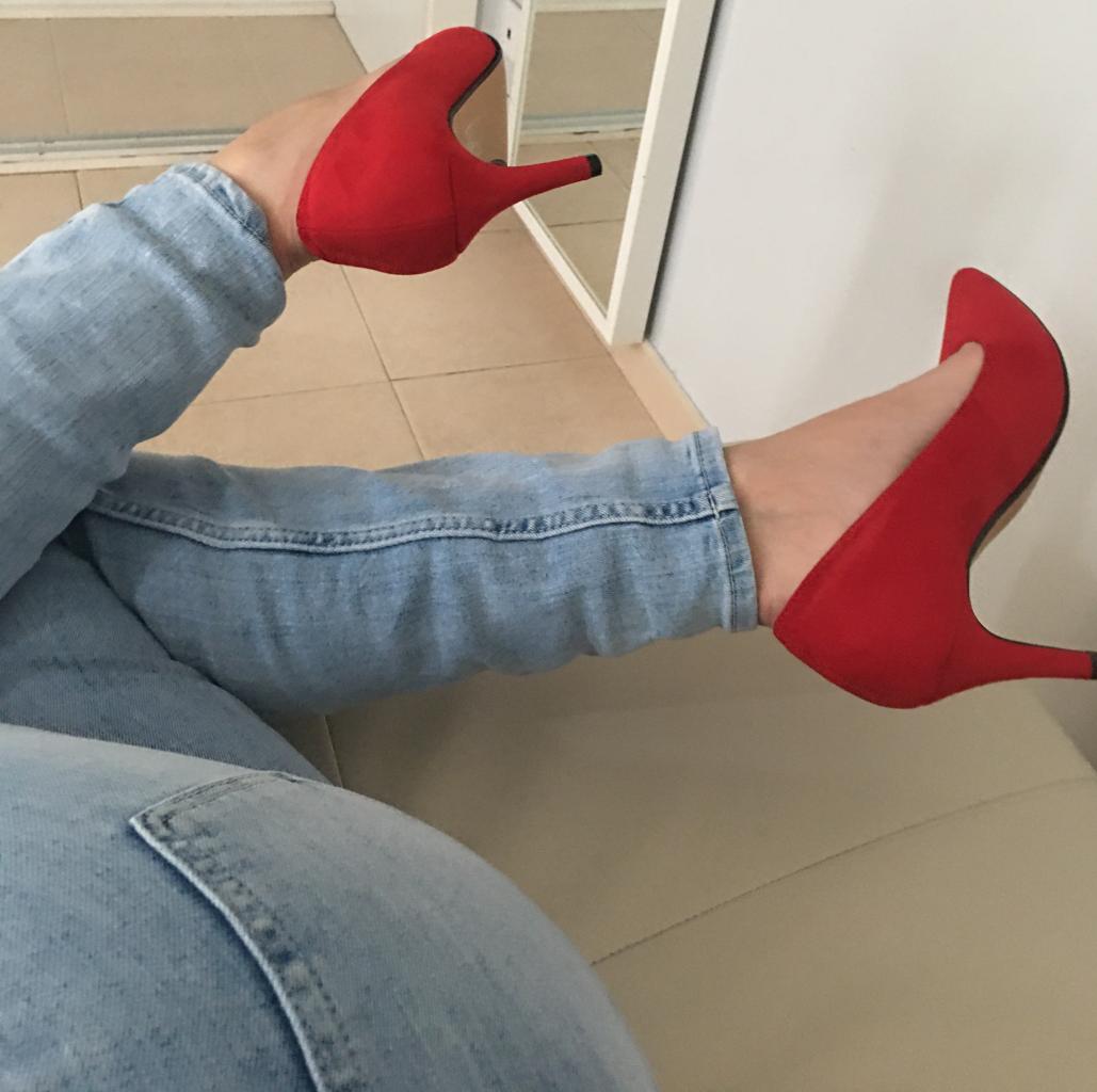 Chica busca chico en Segovia: 