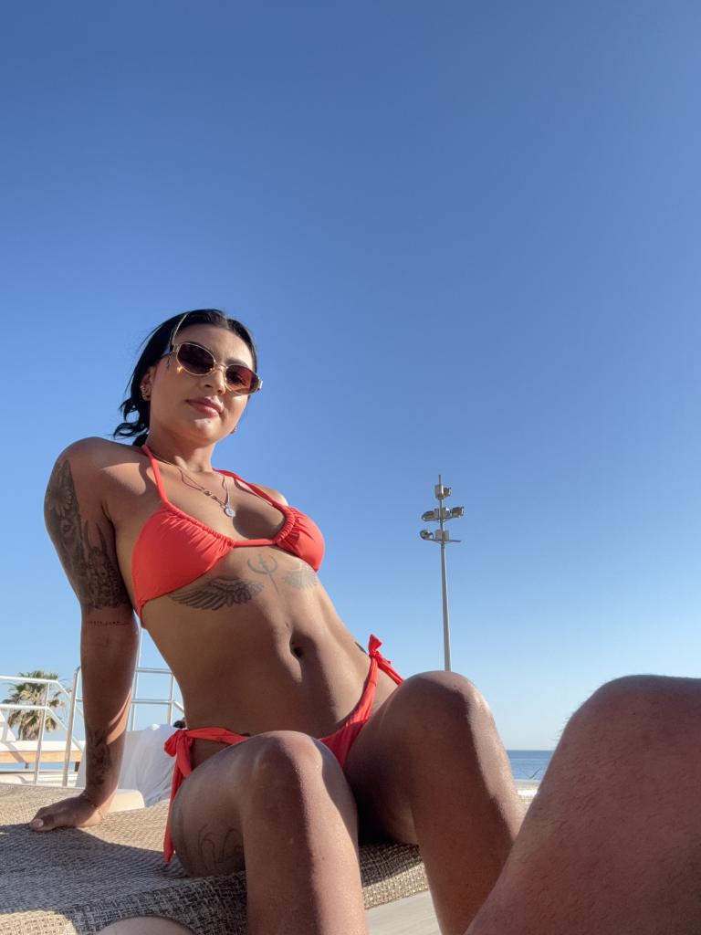 613902326: Chica busca chico en Cádiz