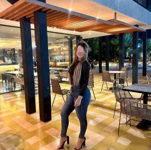 Chica busca chico en Huelva: 