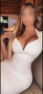 611326391: Chica busca chico en La Coruña