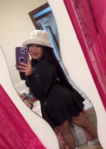 641432024: Chica busca chico en Sevilla