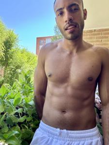 Chico busca chica en La Coruña: 