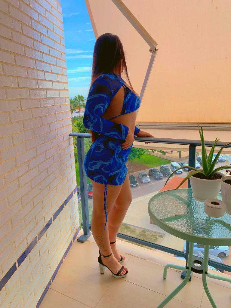 631844041: Chica busca chico en Álava