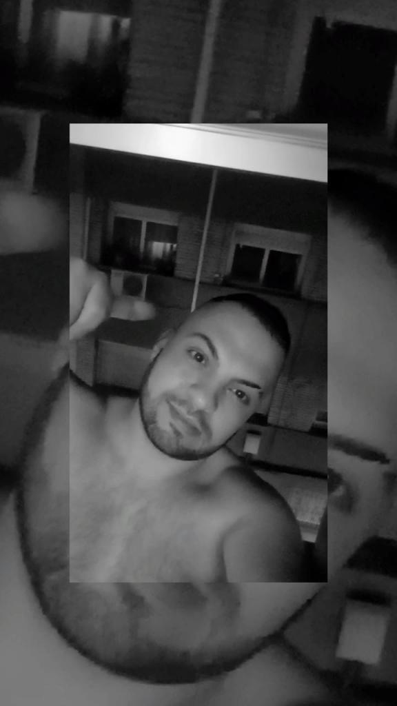 Chico busca chica en Zaragoza: 