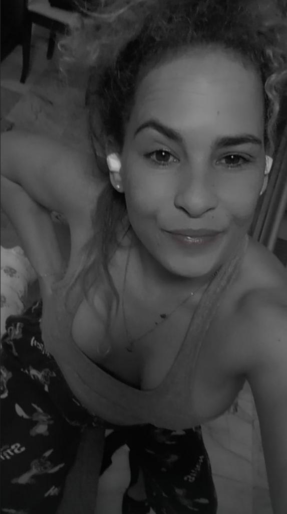 Chica busca chico en Sevilla: 