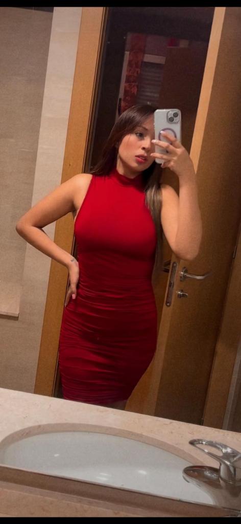 Chica busca chico en Tenerife: 