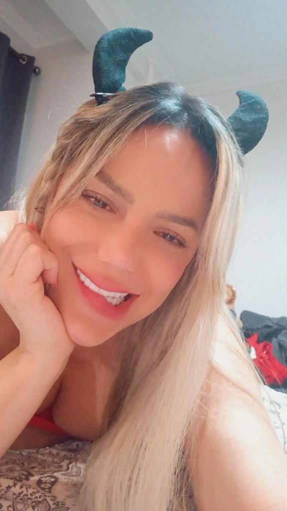 Chica busca chico en Tenerife: 